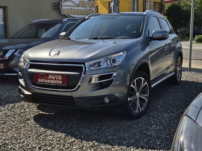 PEUGEOT 4008 rulat la parc auto Arad - AVIS Automobile