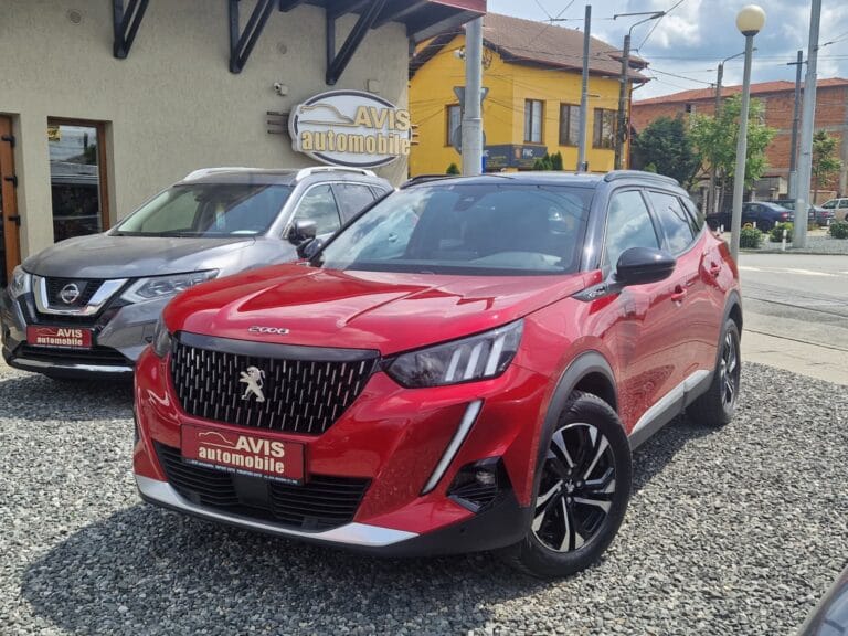 PEUGEOT 2008 1.2 PURE TECH GT-Line