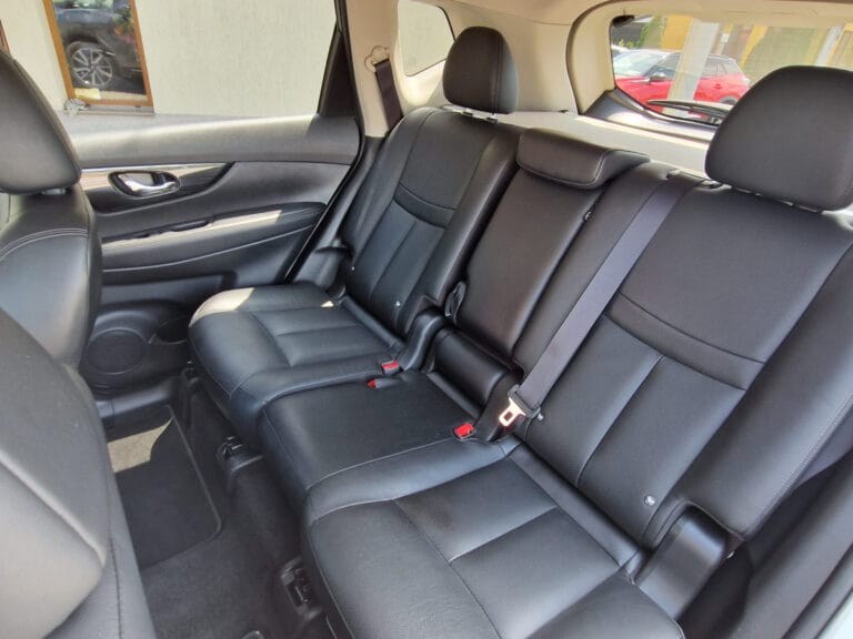 NISSAN X-TRAIL 2.0 dCi TEKNA 4X4 AUTOMATIC FACELIFT