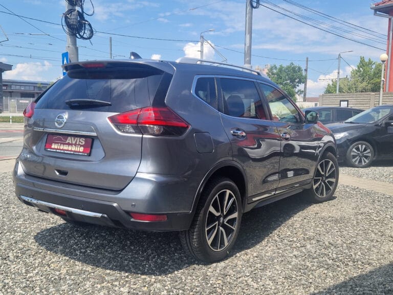 NISSAN X-TRAIL 2.0 dCi TEKNA 4X4 AUTOMATIC FACELIFT