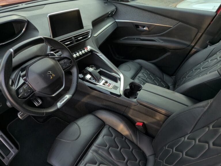 PEUGEOT 3008 1.6 THP GT Line
