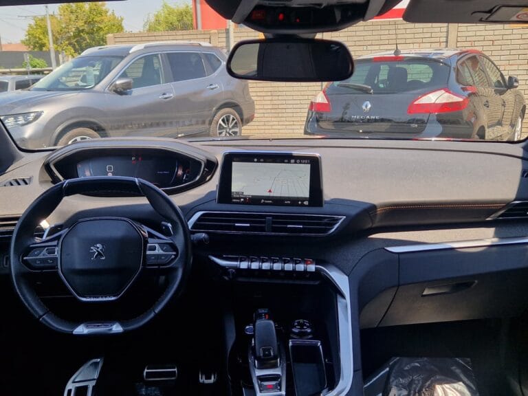 PEUGEOT 5008 1.6 PureTech GT Line AUTOMAT 7 LOCURI