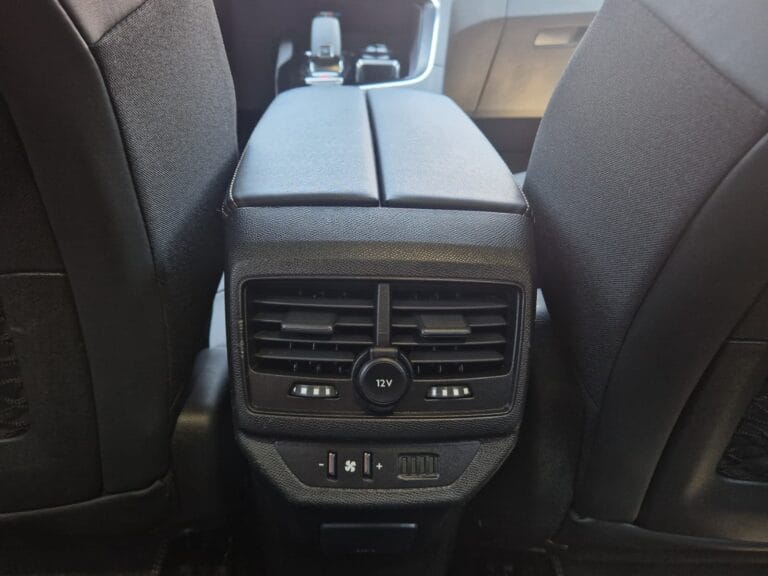 PEUGEOT 5008 1.6 PureTech GT Line AUTOMAT 7 LOCURI