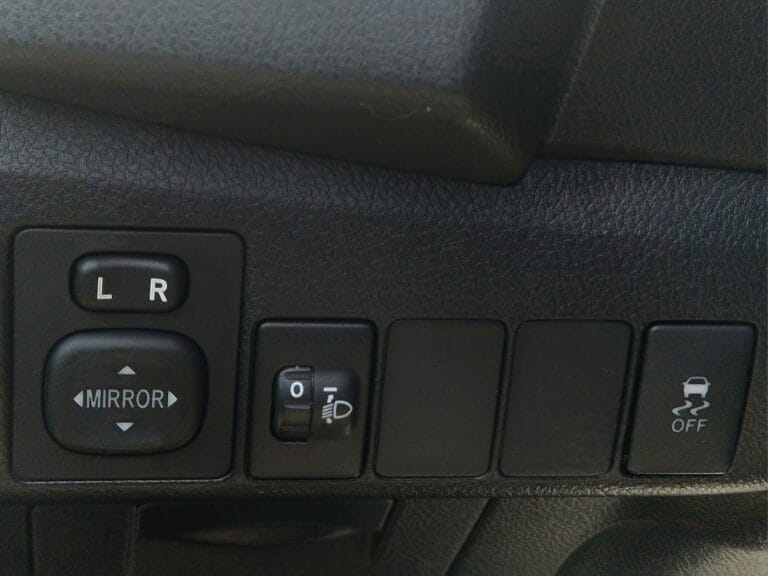 TOYOTA COROLLA 1.33 Dual VVT-i