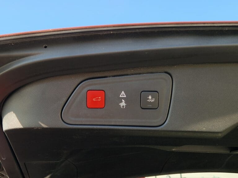 PEUGEOT 3008 1.6 THP GT-line AUTOMAT