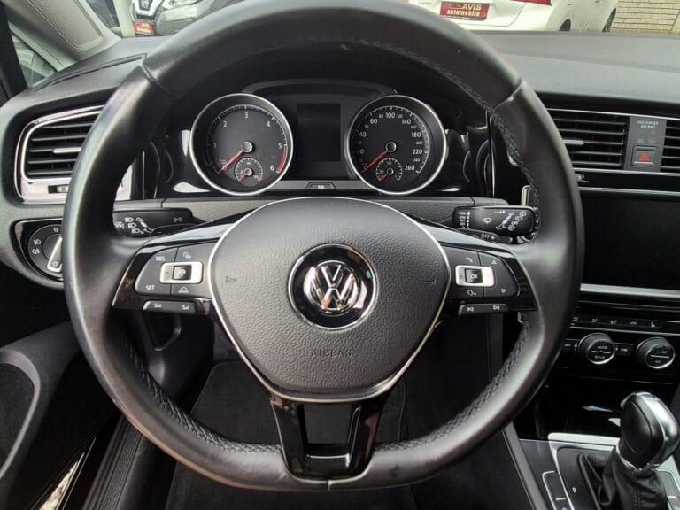VW GOLF 7 2.0 TDI DSG HIGHLINE HATCHBACK