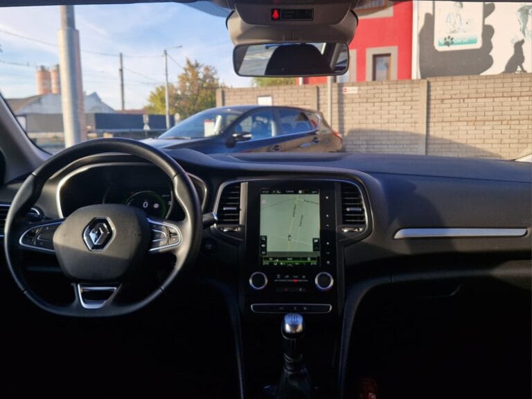 RENAULT MEGANE GRANDTOUR 1.5 BLUE dCi INTENS
